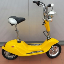 Elektro romobil na baterije HLE008