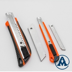 Skalpel 18mm/9mm i Noževi 10kom Finder